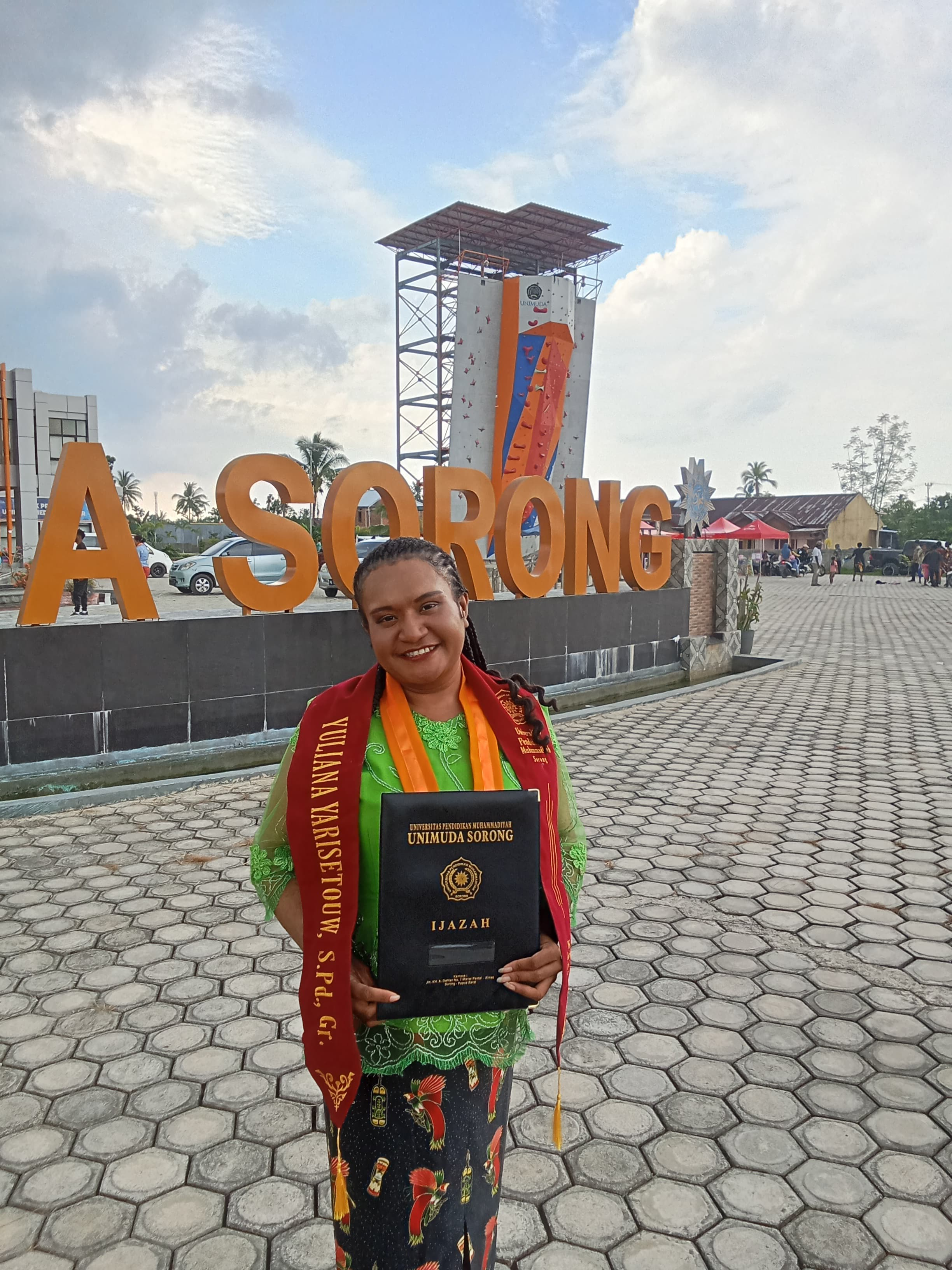 Miss Yuli